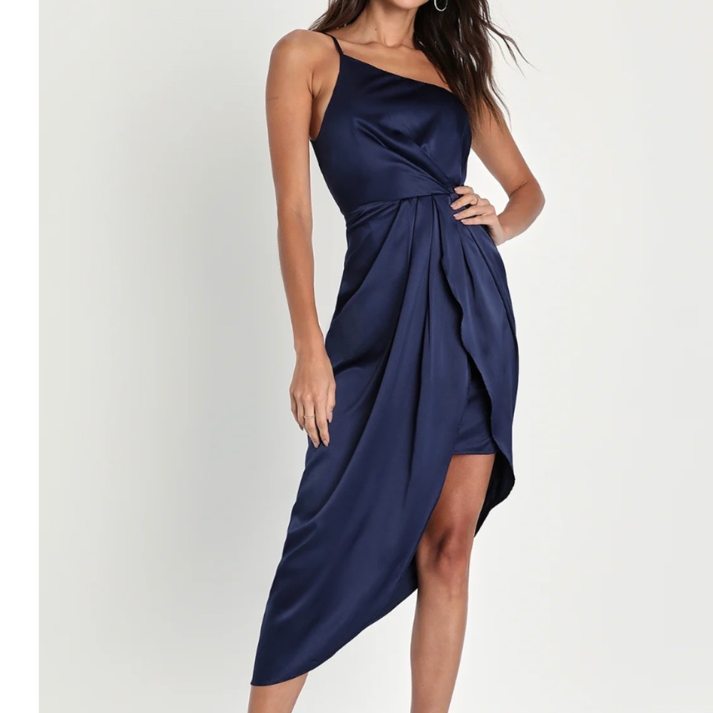 Law of Attraction One-Shoulder Asymmetrical Midi Dress